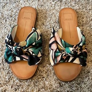 DOLCE VITA Parin Sandals